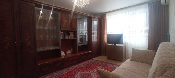Продам однокомнатную (1-комн.) квартиру, 12 Марта ул, 144к1, Майкоп г