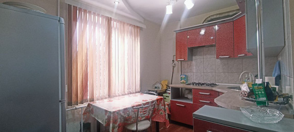 Продам однокомнатную (1-комн.) квартиру, 12 Марта ул, 144к1, Майкоп г