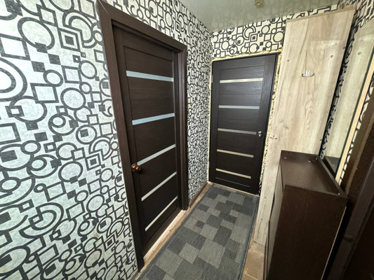 Продам двухкомнатную (2-комн.) квартиру, Юности б-р, 6к2, Комсомольск-на-Амуре г