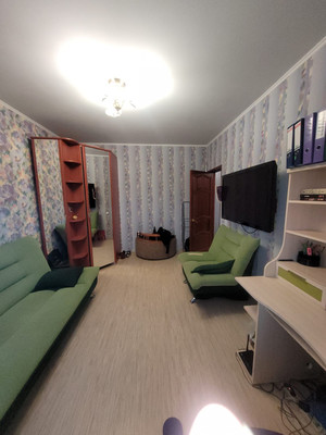 Сдам трехкомнатную (3-комн.) квартиру, Пермская ул, 8, Нижневартовск г