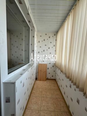 Продам трехкомнатную (3-комн.) квартиру, Щербакова ул, 4/18, Санкт-Петербург г