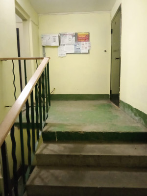 Продам двухкомнатную (2-комн.) квартиру, Свердлова ул, 40, Нижний Тагил г