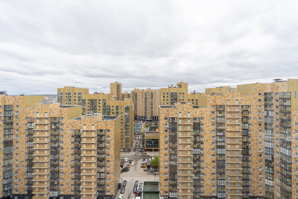 Продам двухкомнатную (2-комн.) квартиру, Победы пр-кт, 139ак2, Казань г