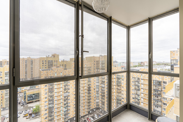 Продам двухкомнатную (2-комн.) квартиру, Победы пр-кт, 139ак2, Казань г