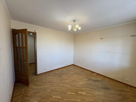 Продам трехкомнатную (3-комн.) квартиру, Гоголя ул, 38, Иркутск г