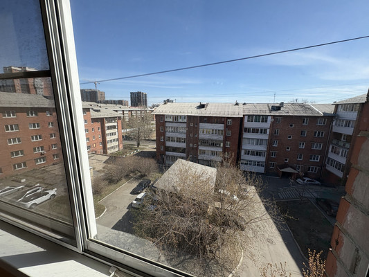 Продам трехкомнатную (3-комн.) квартиру, Гоголя ул, 38, Иркутск г