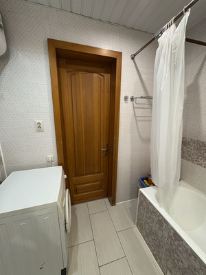 Продам трехкомнатную (3-комн.) квартиру, Гоголя ул, 38, Иркутск г