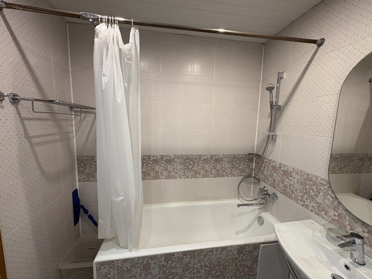 Продам трехкомнатную (3-комн.) квартиру, Гоголя ул, 38, Иркутск г