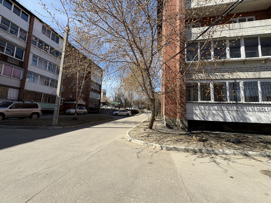 Продам трехкомнатную (3-комн.) квартиру, Гоголя ул, 38, Иркутск г