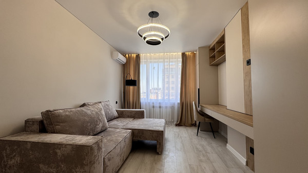 Продам двухкомнатную (2-комн.) квартиру, Зорге ул, 9, Ростов-на-Дону г