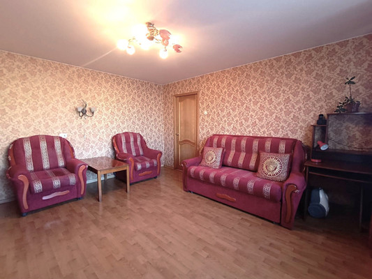 Продам двухкомнатную (2-комн.) квартиру, Индустриальный пр-кт, 36А, Санкт-Петербург г