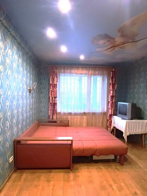 Продам двухкомнатную (2-комн.) квартиру, Индустриальный пр-кт, 36А, Санкт-Петербург г