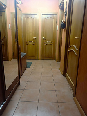 Продам двухкомнатную (2-комн.) квартиру, Индустриальный пр-кт, 36А, Санкт-Петербург г