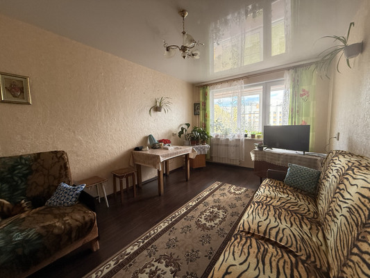 Продам однокомнатную (1-комн.) квартиру, Подъезд к г. Колпино дор, 42, Тельмана п