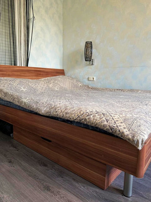 Продам трехкомнатную (3-комн.) квартиру, Верности ул, 13а, Санкт-Петербург г
