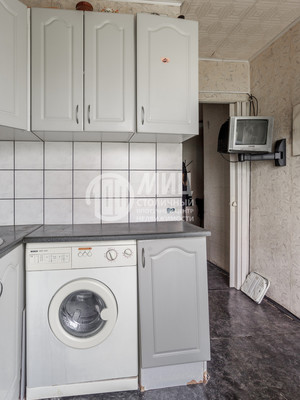 Продам двухкомнатную (2-комн.) квартиру, Новосибирская ул, 6к1, Москва г