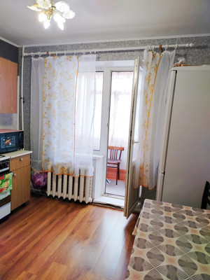 Продам двухкомнатную (2-комн.) квартиру, Советская ул, 21а, Отрадное г