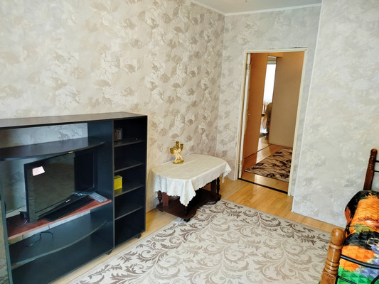 Продам двухкомнатную (2-комн.) квартиру, Советская ул, 21а, Отрадное г