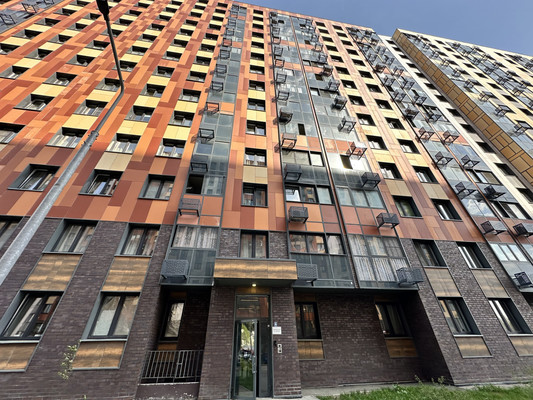 Продам однокомнатную (1-комн.) квартиру, Победы ул, 1к4, Десна д