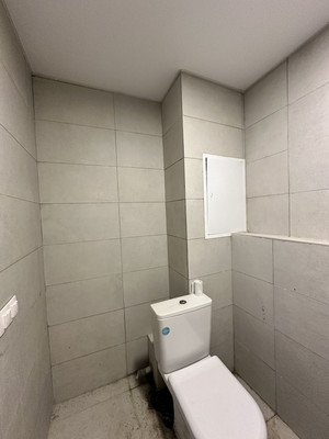 Продам однокомнатную (1-комн.) квартиру, Победы ул, 1к4, Десна д