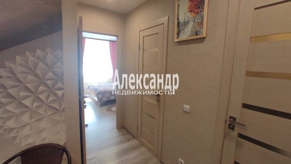 Продам двухкомнатную (2-комн.) квартиру, Загородная ул, 43к5, Колпино г