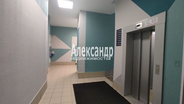 Продам двухкомнатную (2-комн.) квартиру, Загородная ул, 43к5, Колпино г