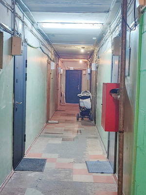Продам комнату в 17-комн. квартире, Нахимова ул, 1А, Санкт-Петербург г