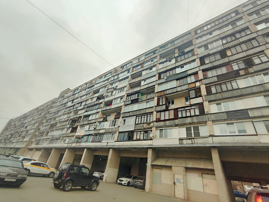 Продам комнату в 17-комн. квартире, Нахимова ул, 1А, Санкт-Петербург г