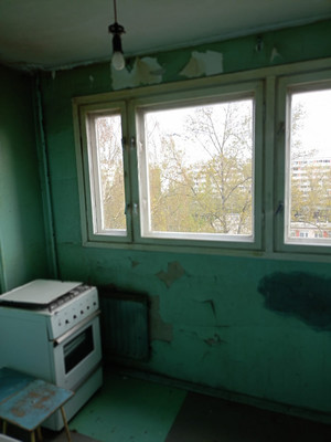 Продам трехкомнатную (3-комн.) квартиру, Тамбасова ул, 10, Санкт-Петербург г