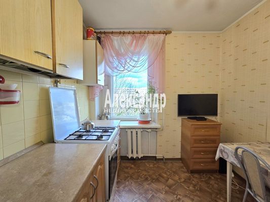 Продам двухкомнатную (2-комн.) квартиру, Дыбенко ул, 25к2, Санкт-Петербург г