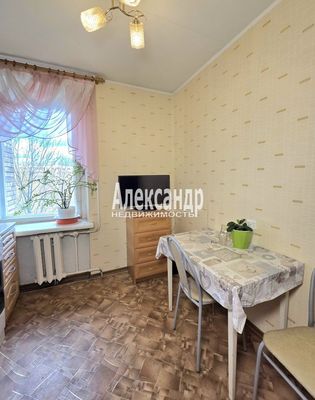 Продам двухкомнатную (2-комн.) квартиру, Дыбенко ул, 25к2, Санкт-Петербург г