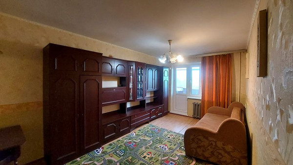 Продам двухкомнатную (2-комн.) квартиру, Коммунистическая ул, 19, Раменское г