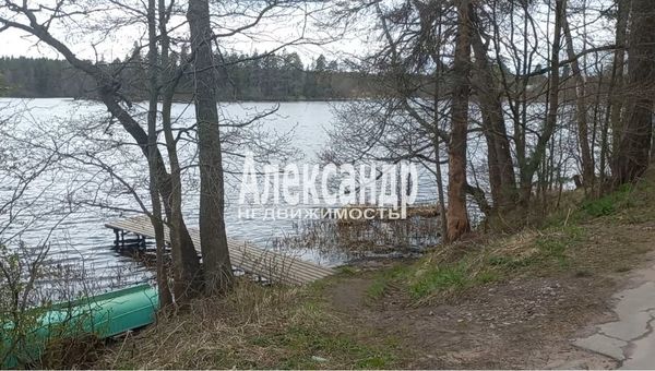 Продам дом, Лебяжье п, 67 км от города