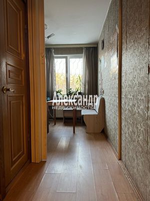 Продам двухкомнатную (2-комн.) квартиру, Коммуны ул, 30к1, Санкт-Петербург г