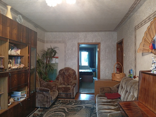 Продам трехкомнатную (3-комн.) квартиру, Баренца ул, 9к85, Нижний Новгород г