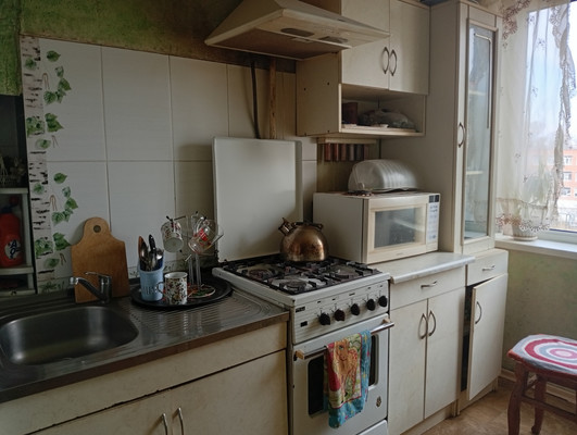 Продам трехкомнатную (3-комн.) квартиру, Баренца ул, 9к85, Нижний Новгород г