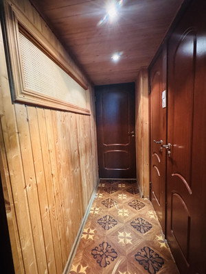 Продам трехкомнатную (3-комн.) квартиру, Липецкая ул, 20, Москва г