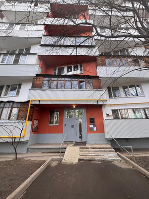 Продам трехкомнатную (3-комн.) квартиру, Липецкая ул, 20, Москва г