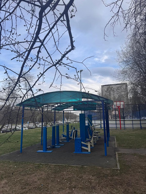 Продам трехкомнатную (3-комн.) квартиру, Липецкая ул, 20, Москва г