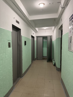 Продам трехкомнатную (3-комн.) квартиру, Липецкая ул, 20, Москва г