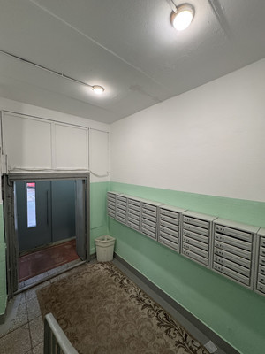 Продам трехкомнатную (3-комн.) квартиру, Липецкая ул, 20, Москва г
