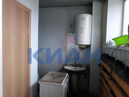 Продам склад 645 м2, Кутузова ул, 1, Красноярск г