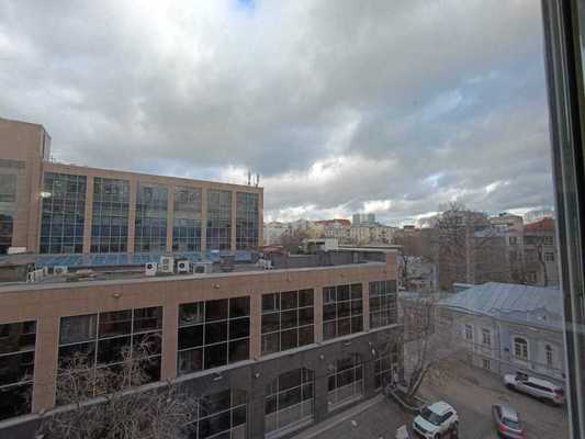 Сдам двухкомнатную (2-комн.) квартиру, Капранова пер, 6, Москва г