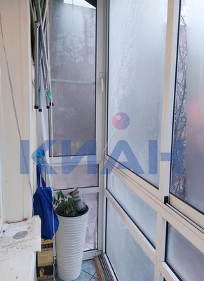 Продам однокомнатную (1-комн.) квартиру, Никитина ул, 1а, Красноярск г