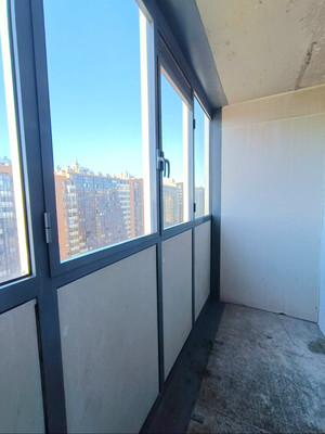 Продам однокомнатную (1-комн.) квартиру, Воронцовский б-р, 14к1, Мурино п