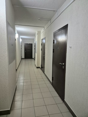 Продам однокомнатную (1-комн.) квартиру, Воронцовский б-р, 14к1, Мурино п