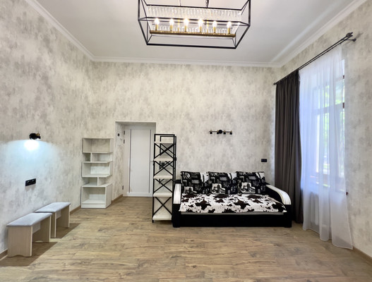 Сдам двухкомнатную (2-комн.) квартиру, Георгия Морозова ул, 8, Симферополь г