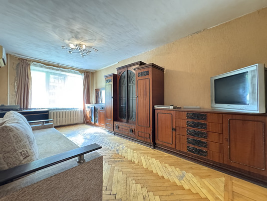 Продам трехкомнатную (3-комн.) квартиру, Юфимцева ул, 14/2, Ростов-на-Дону г