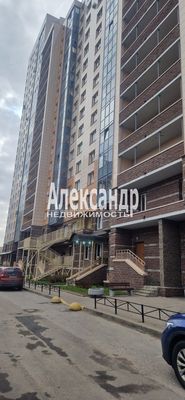 Продам трехкомнатную (3-комн.) квартиру, Гжатская ул, 22к4, Санкт-Петербург г