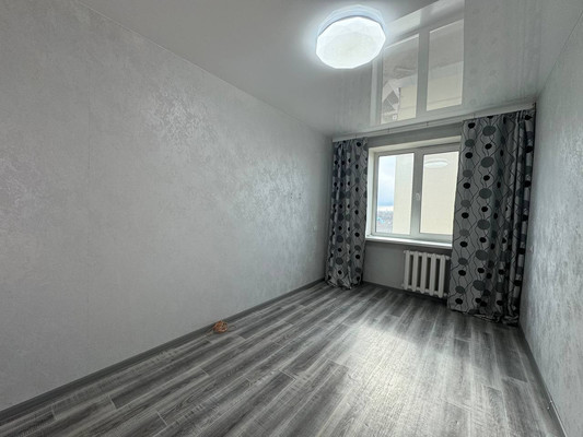 Продам двухкомнатную (2-комн.) квартиру, Победы пр-кт, 41к4, Комсомольск-на-Амуре г